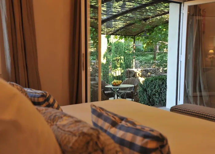 Lalisea * Talaveruela